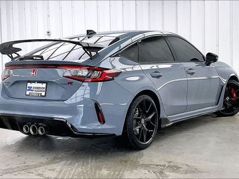 Used 2024 Honda Civic Type R image 12