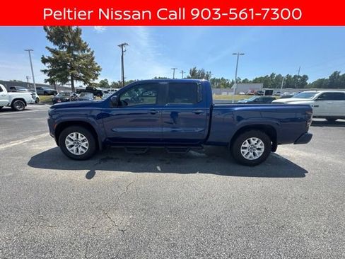 Certified 2023 Nissan Frontier SV w/ Technology Package RWD image 6