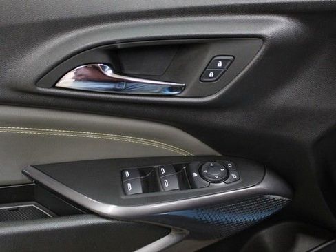 Used 2025 Chevrolet Trax ACTIV w/ Driver Confidence Package FWD image 16
