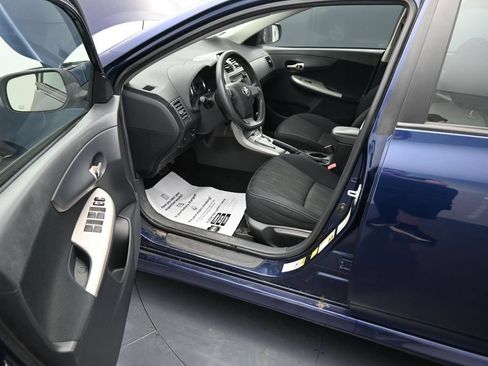 Used 2013 Toyota Corolla S FWD image 15