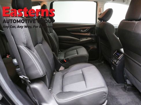 Used 2024 Subaru Ascent Premium w/ Convenience Package AWD/4WD image 23