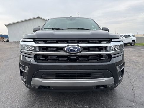 Used 2023 Ford Expedition Max Limited image 7