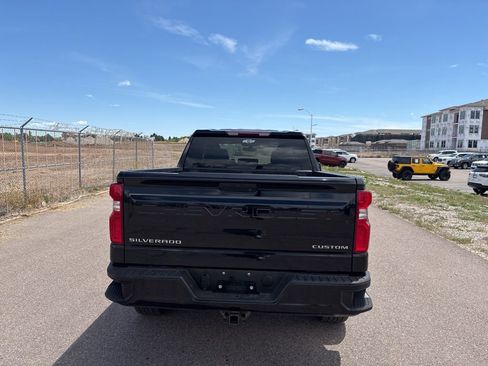Used 2022 Chevrolet Silverado 1500 Custom AWD/4WD image 5