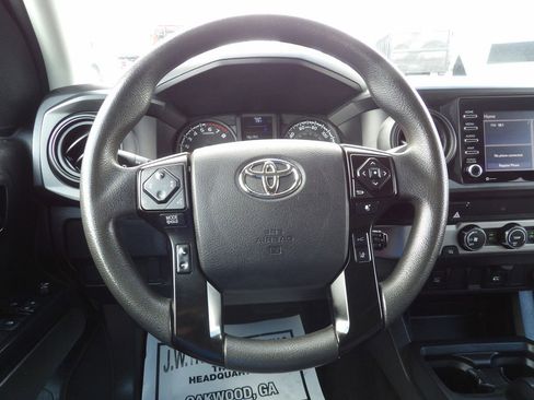 Used 2022 Toyota Tacoma SR RWD image 20