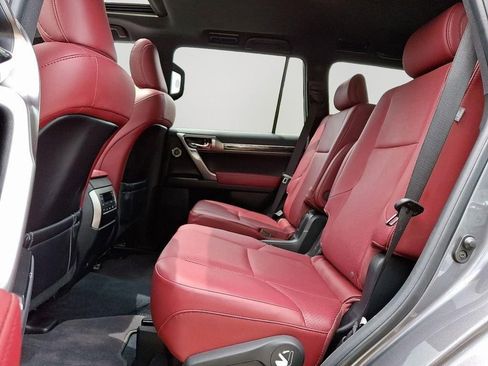 Used 2023 Lexus GX 460 Luxury image 10