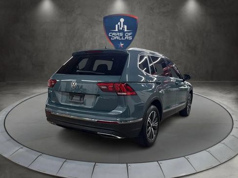 Used 2019 Volkswagen Tiguan SEL R-Line FWD image 5