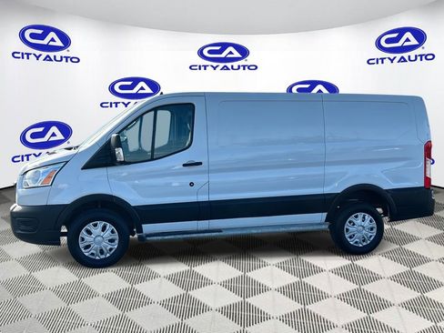 Used 2022 Ford Transit 250 Low Roof w/ Exterior Upgrade Package image 7
