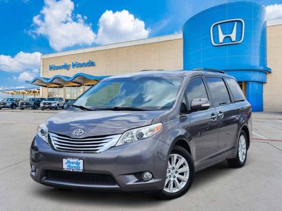 Used 2014 Toyota Sienna Limited w/ Limited Premium Package
