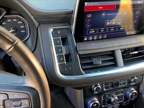 Used 2021 GMC Yukon SLT w/ SLT Premium Package RWD image 14