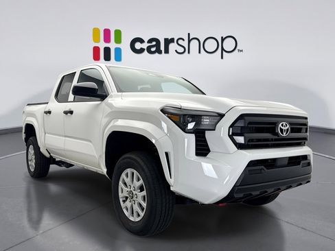 Used 2025 Toyota Tacoma SR image 7