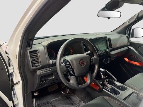 Used 2024 Nissan Frontier PRO-4X w/ Off-Road Protection Package AWD/4WD image 9