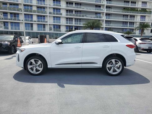 New 2025 Audi Q5 Premium Plus image 3