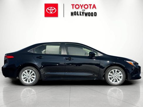 New 2026 Toyota Corolla LE FWD image 3