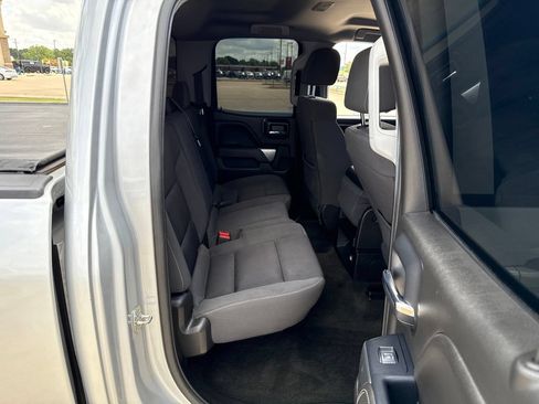 Used 2018 Chevrolet Silverado 1500 LT RWD image 11