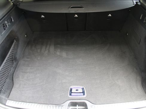 Used 2025 Mercedes-Benz GLC 300 GLC 300 image 23