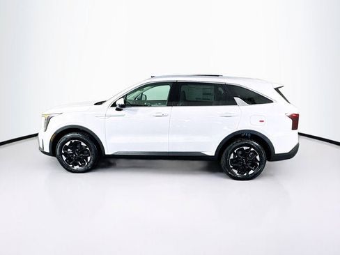 New 2026 Kia Sorento S image 8