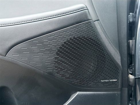 Used 2024 Hyundai Palisade Limited image 19