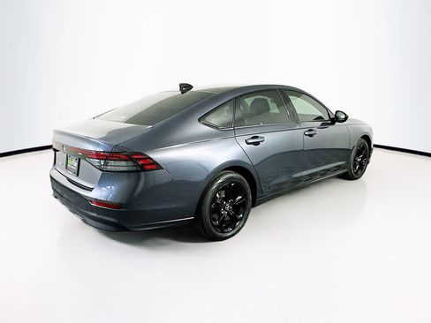 Used 2025 Honda Accord SE image 9