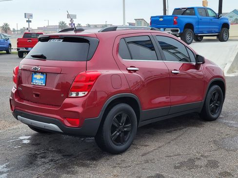 Used 2019 Chevrolet Trax LT w/ Driver Confidence Package image 5