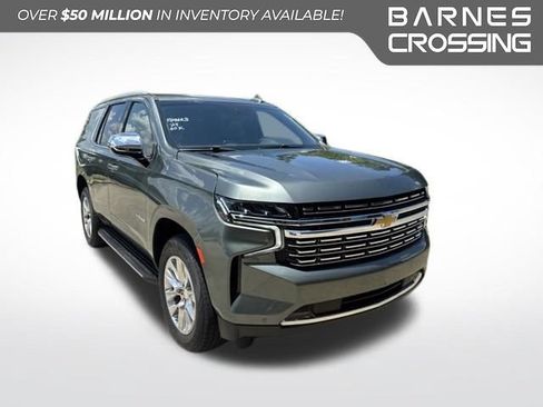 Used 2024 Chevrolet Tahoe Premier RWD image 1