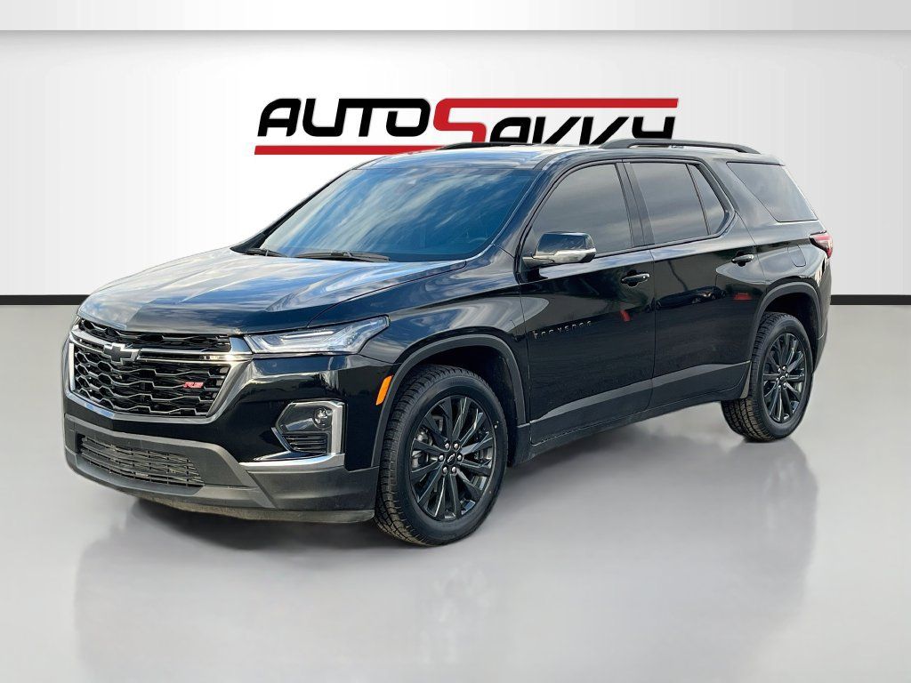 Used 2023 Chevrolet Traverse RS AWD/4WD image 3