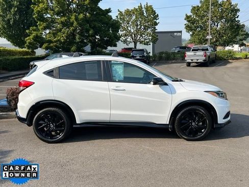 Used 2021 Honda HR-V Sport image 8