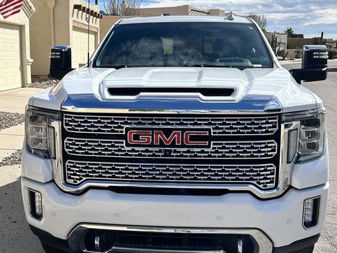 Used 2020 GMC Sierra 2500 Denali w/ Denali Ultimate Package image 1