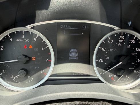 Used 2018 Nissan Sentra SV FWD image 10