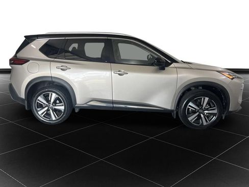 Used 2021 Nissan Rogue SL w/ Premium Package AWD/4WD image 6