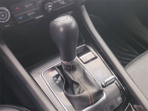 Used 2022 Jeep Compass Limited image 27