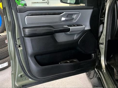 Used 2021 RAM 1500 Big Horn AWD/4WD image 9