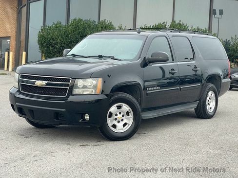 Used 2009 Chevrolet Suburban LT AWD/4WD image 28