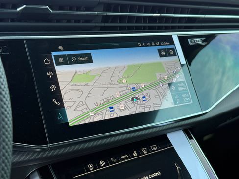 New 2026 Audi SQ8 Prestige image 18