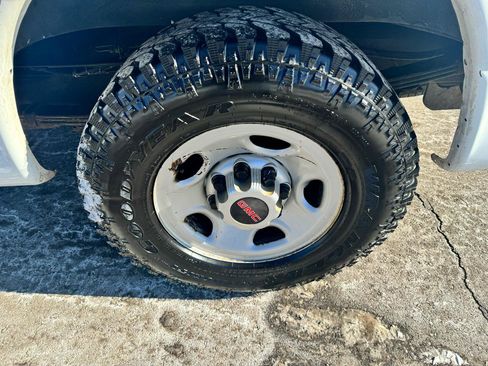 Used 2016 GMC Savana 2500 RWD image 19