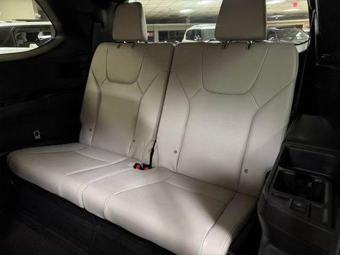 Used 2025 Lexus TX 350 AWD w/ Technology Package image 22