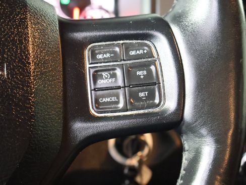Used 2017 RAM 1500 Big Horn AWD/4WD image 35