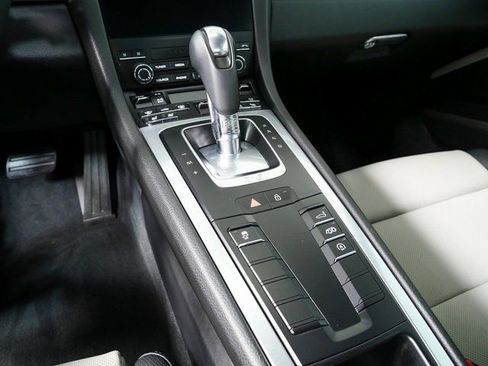 Certified 2024 Porsche 718 Cayman image 19