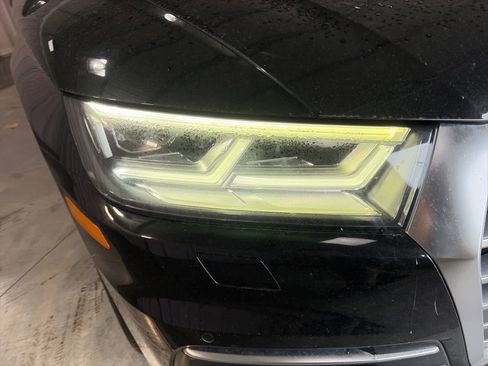 Used 2019 Audi Q5 2.0T Premium Plus w/ Premium Plus Package image 4