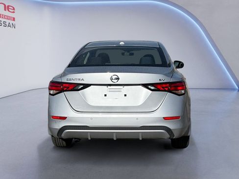 Used 2022 Nissan Sentra SV w/ Electronics Package image 4