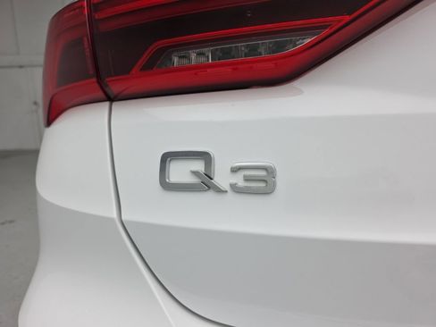 Used 2024 Audi Q3 2.0T Premium AWD/4WD image 55