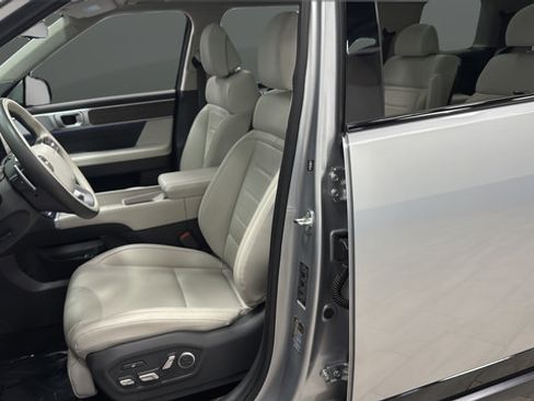 Used 2024 Hyundai Santa Fe Calligraphy AWD/4WD image 9