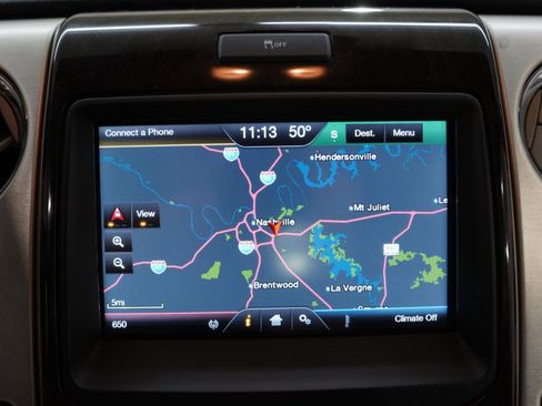 Used 2014 Ford F150 Platinum image 18