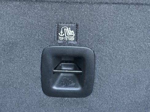 Used 2021 Jeep Wrangler Unlimited Sahara w/ Cold Weather Group image 22