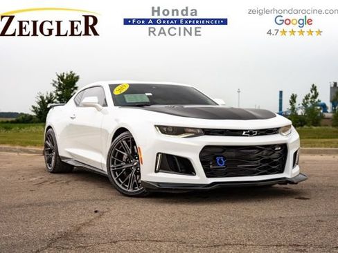 Used 2019 Chevrolet Camaro ZL1 RWD image 1