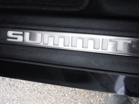 Certified 2025 Jeep Grand Cherokee Summit image 20