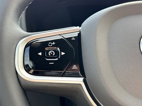 New 2026 Volvo XC60 B5 Core w/ Protection Package image 19