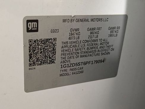 Used 2023 Chevrolet Malibu LT image 31