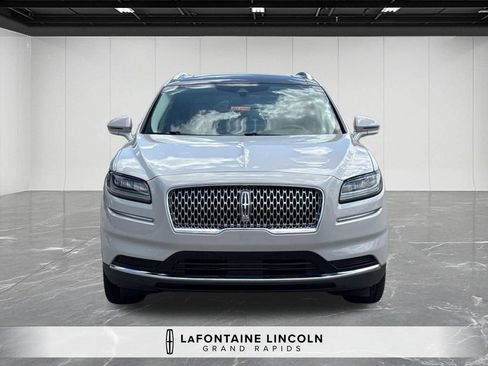 Certified 2022 Lincoln Nautilus Reserve AWD/4WD image 8