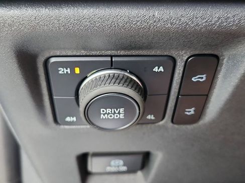 Certified 2025 Ford Expedition Max Active image 14