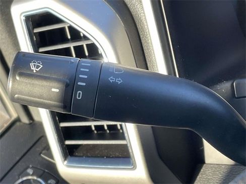 Certified 2021 Ford F250 Lariat w/ Lariat Ultimate Package image 23